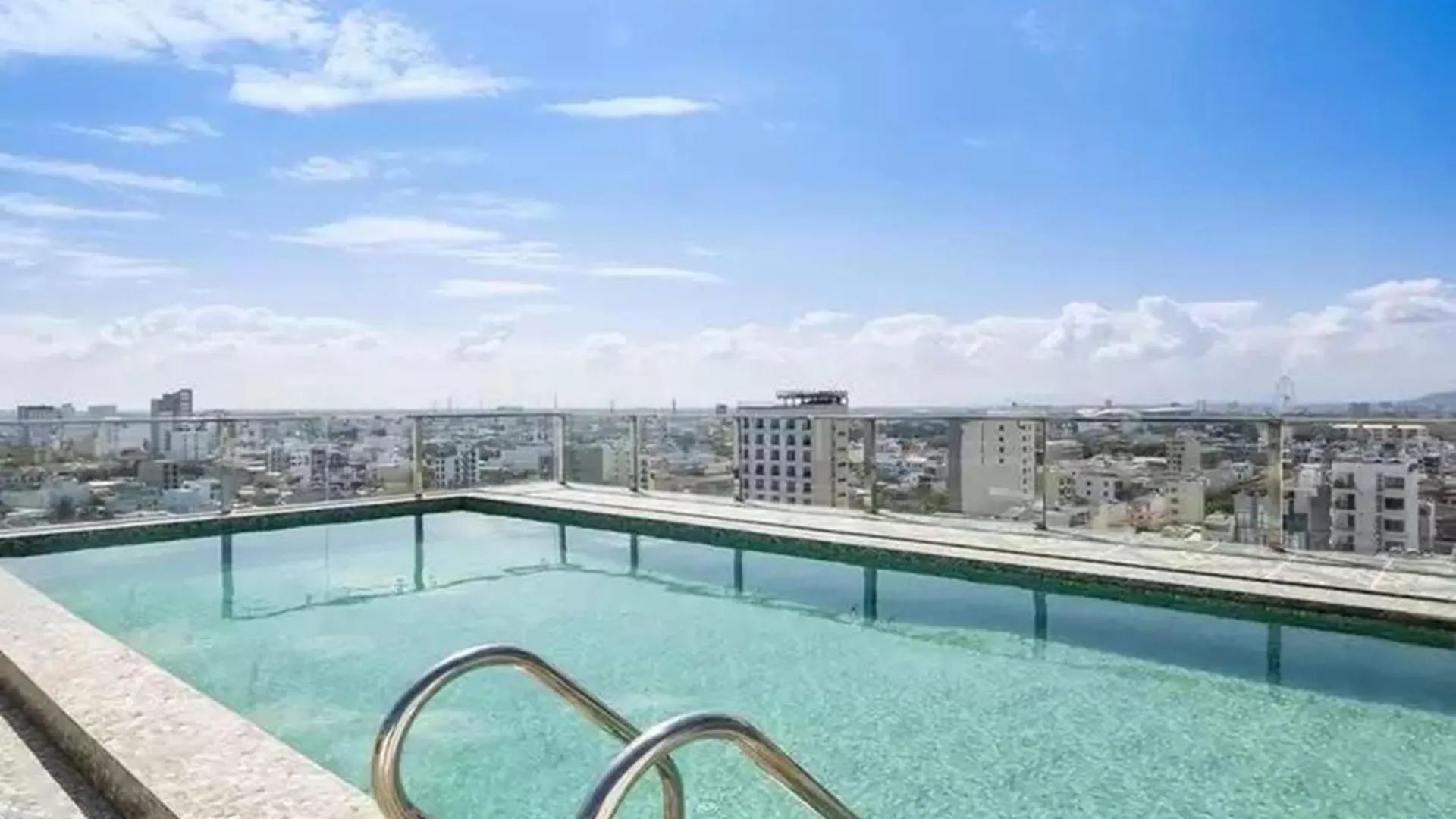 Palazzo Luxury Hotel Da Nang Vietnam