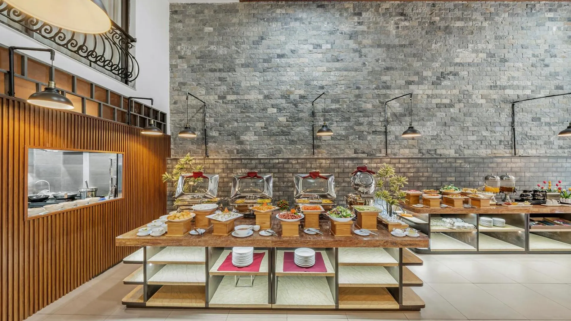 Palazzo Luxury Hotel Da Nang