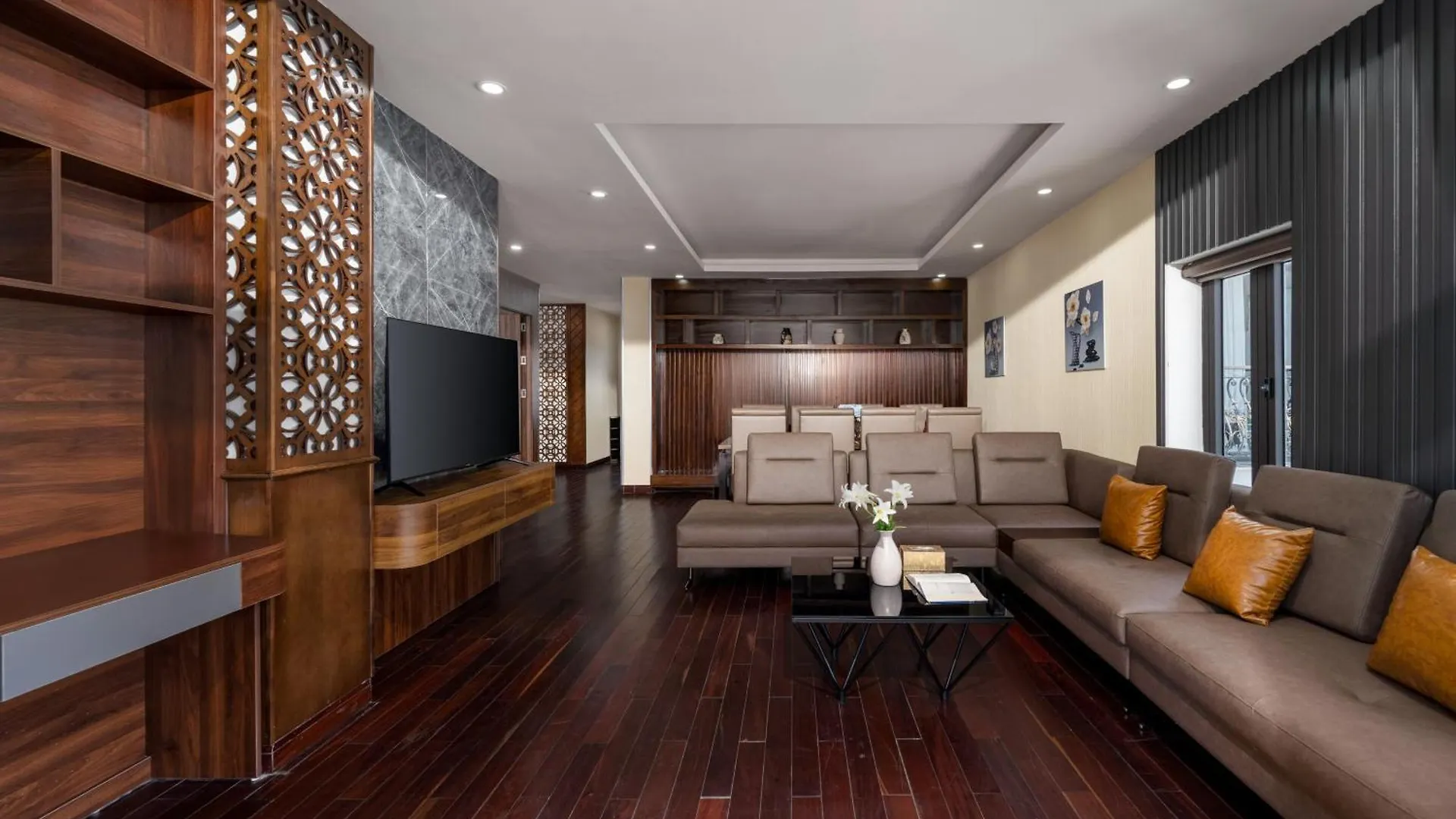 Palazzo Luxury Hotel Da Nang 4*,  Vietnam